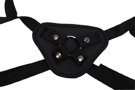 Courroie en cuir de cavité de ceinture de godemiché de harnais artificiel lesbien sur le pantalon