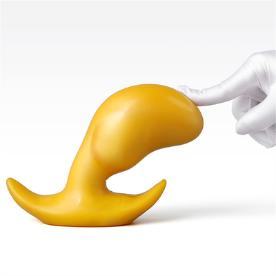 La sodomie joue des prises de bout de silicone pour des femmes et des hommes