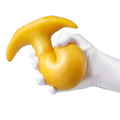 La sodomie joue des prises de bout de silicone pour des femmes et des hommes