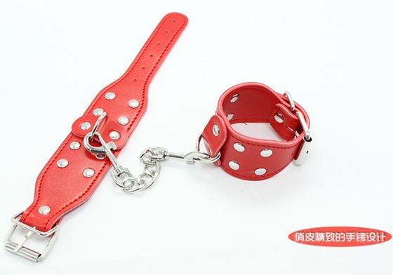 5 pièces par jeu SM Produits Bondage PU Kit Fétichisme en cuir Restraints Esclave Jouet Sexe Bondage Kits Pour Les Couples