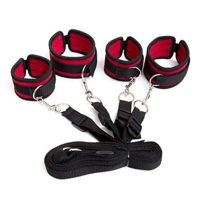 Prix de l'usine SM bondage retenue Kit de bondage de lit de haute qualité BDSM Fétis jouet