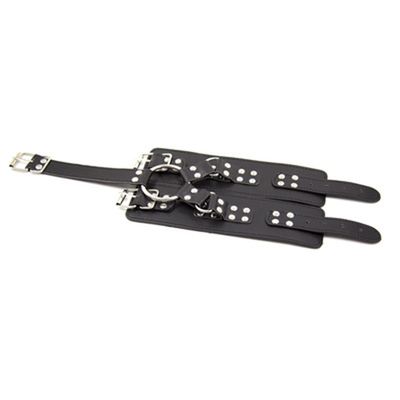 Harnais de servitude Collier gothique de mode, PU Sexy Punk Choker avec Dangle de cœur en alliage pour femme