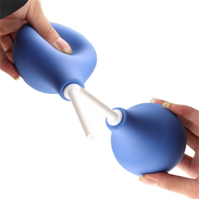 Une grande seringue rectale, une douche anale, une douche en silicone, un lavement, un nettoyeur de côlon, un nettoyeur anal.