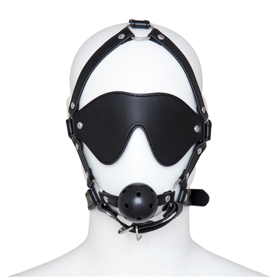 Couvre-chef, masque pour les yeux, harnais, bouche ouverte BDSM
